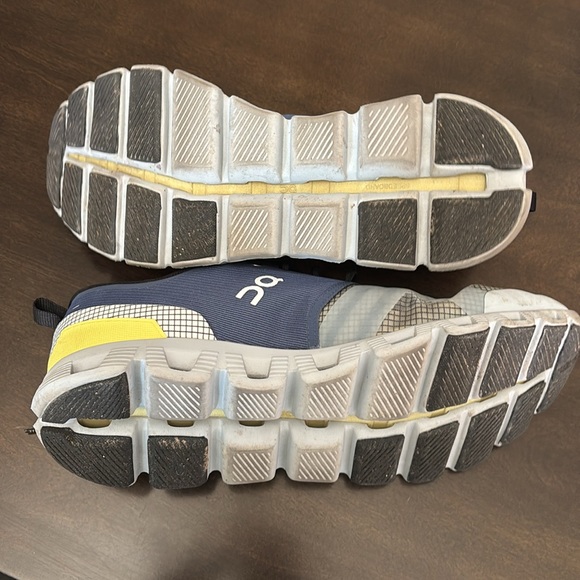 ON cloud 5 men’s size 13 - Great condition - Picture 4 of 5